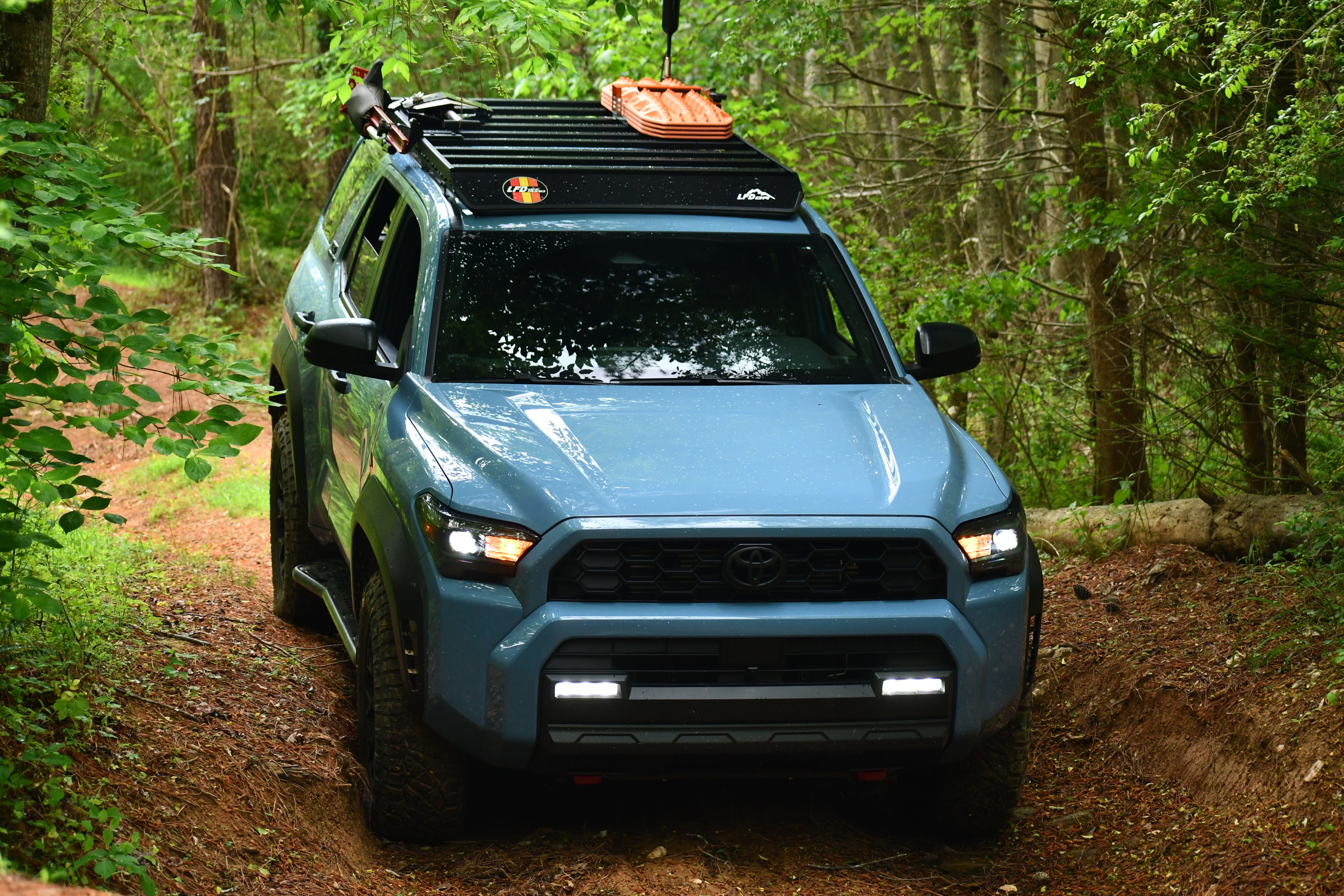 6th Gen Toyota 4Runner with LFD roof rack on forest trail