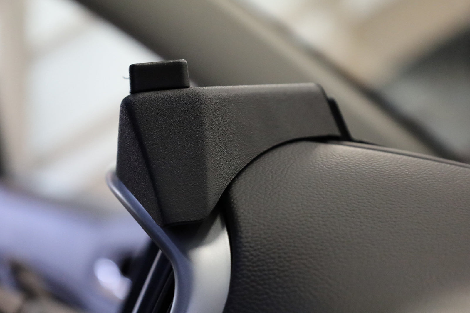 Chevrolet Colorado GMC Canyon Dash Mount (CPAM) Powered