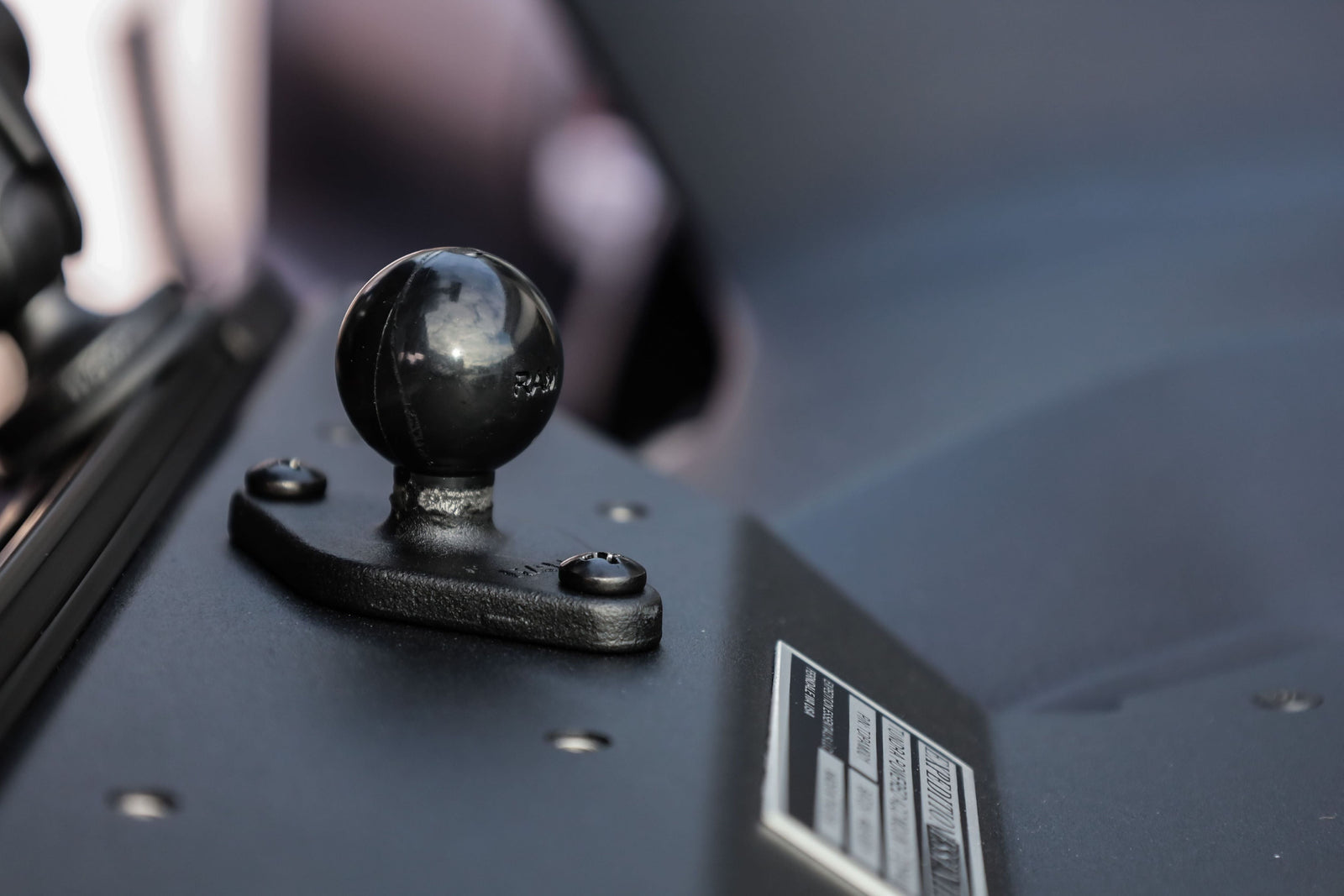 Toyota Tundra Dash Mount,  Powered Accessory Mount (TDPAM)