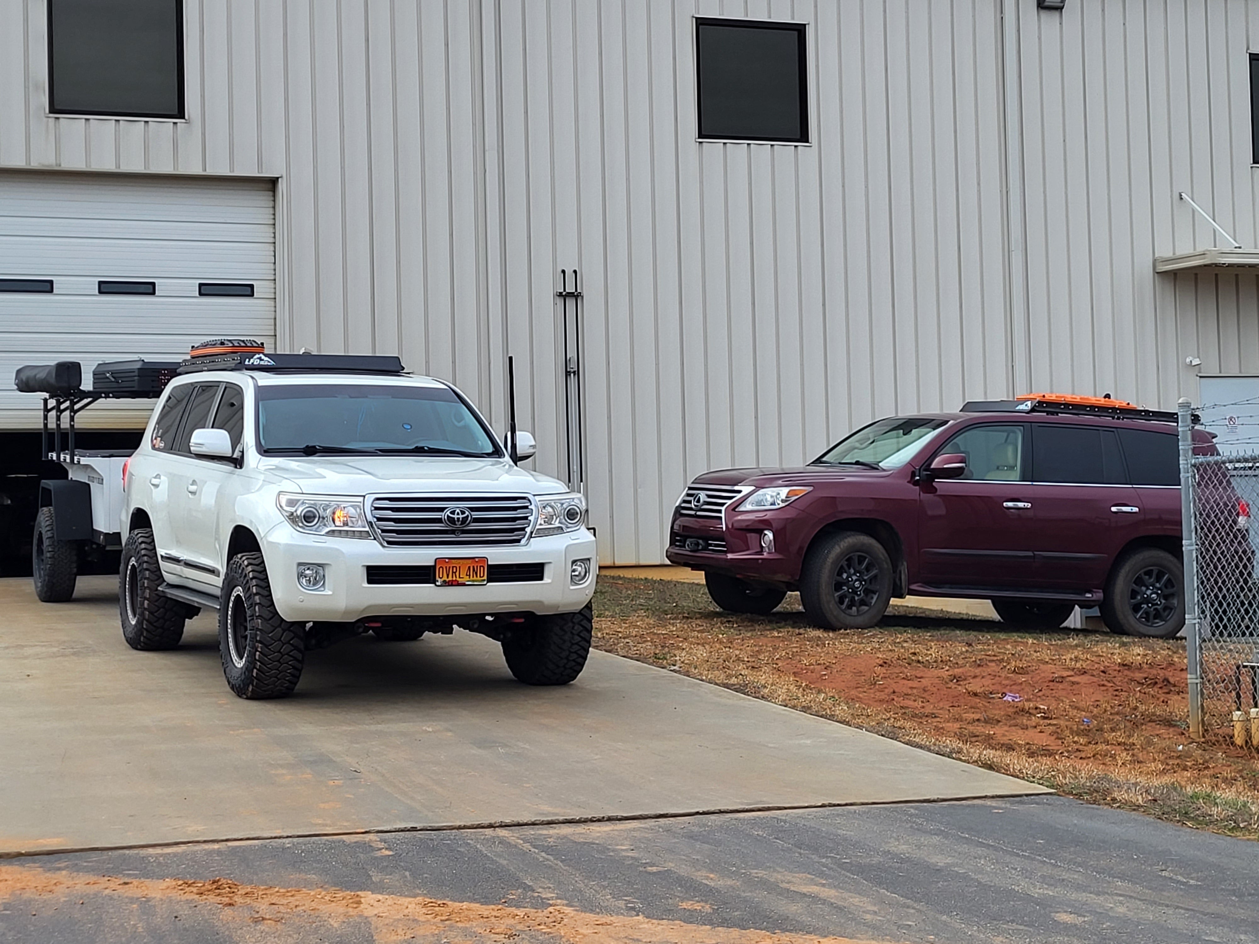 3/4 Stainless Steel Roof Rack Side Rails - Land Cruiser 200