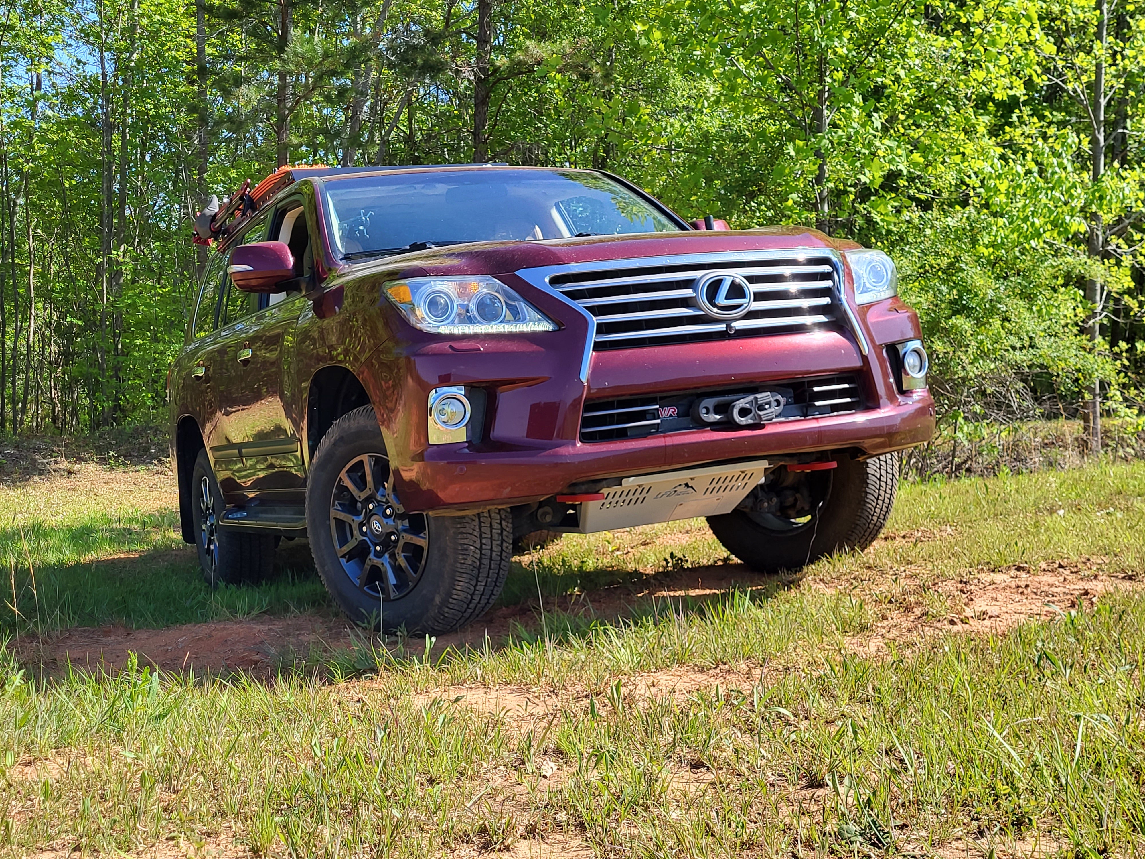 Front Skid Plate - Land Cruiser 200 and LX570