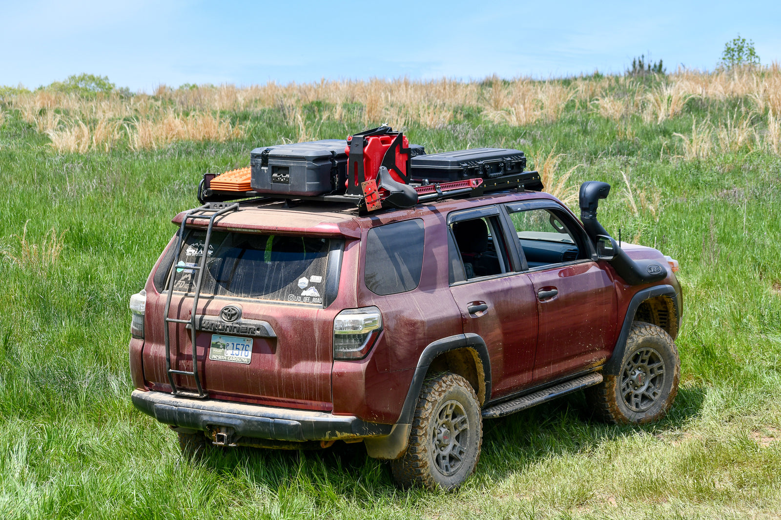 Single Jerry Can Mount - Universal